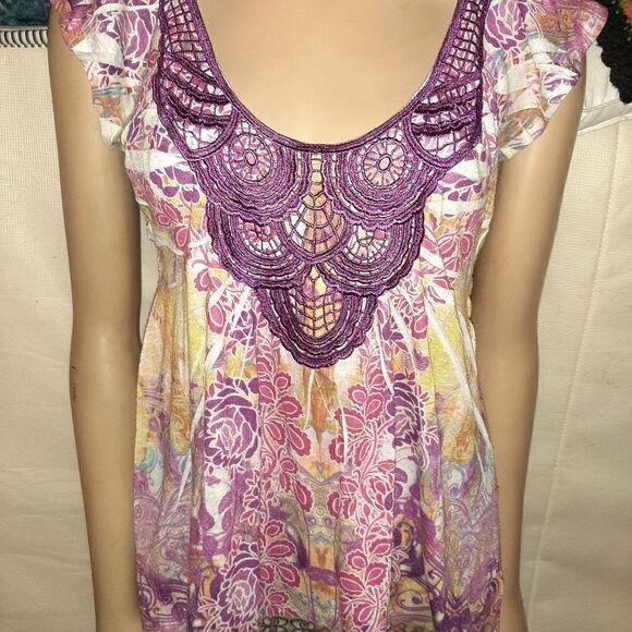 Live and let live multicolored shirt, size M - Picture 3 of 8